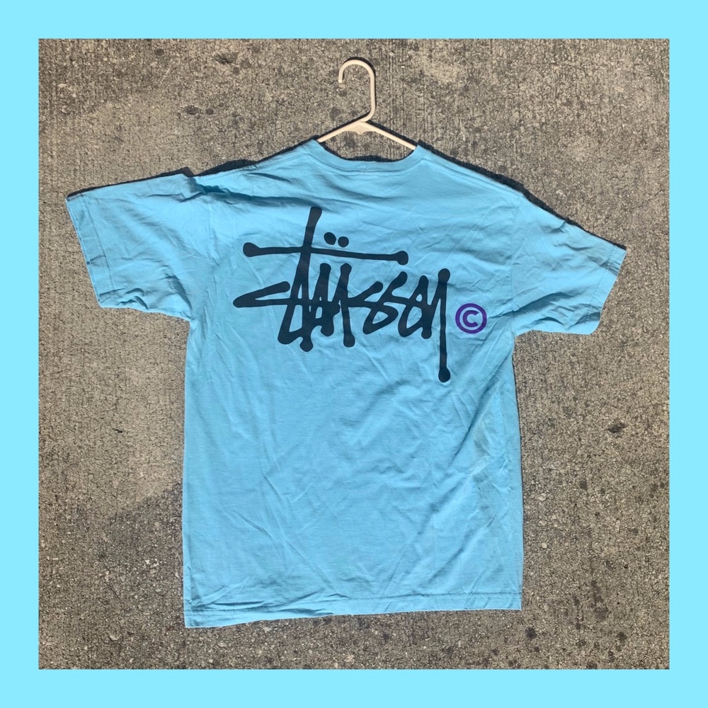 Stussy Baby Blue Tee size Small ( fits lie medium)